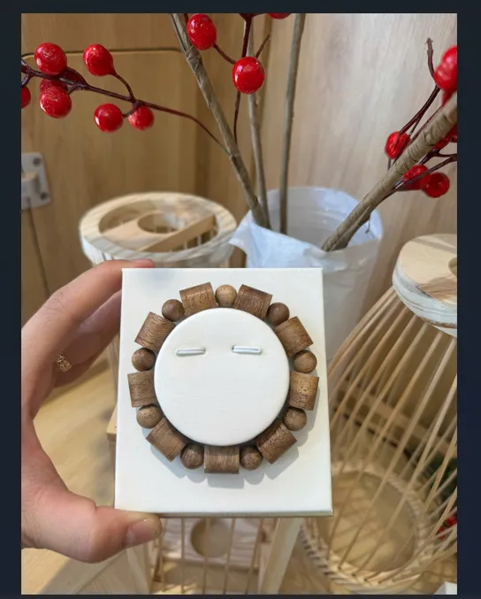 Vietnamese Natural Agarwood Bracelet – Prosperity “Bamboo Joint” Design